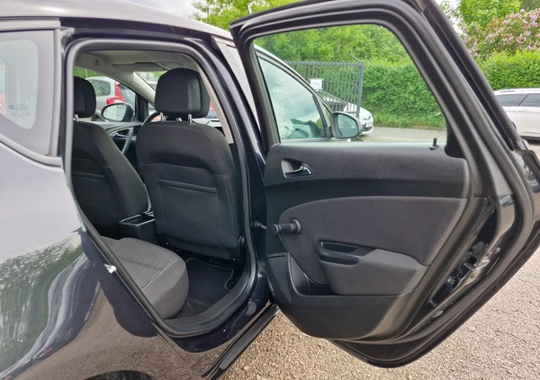 Opel Astra cena 25900 przebieg: 117000, rok produkcji 2012 z Żnin małe 781